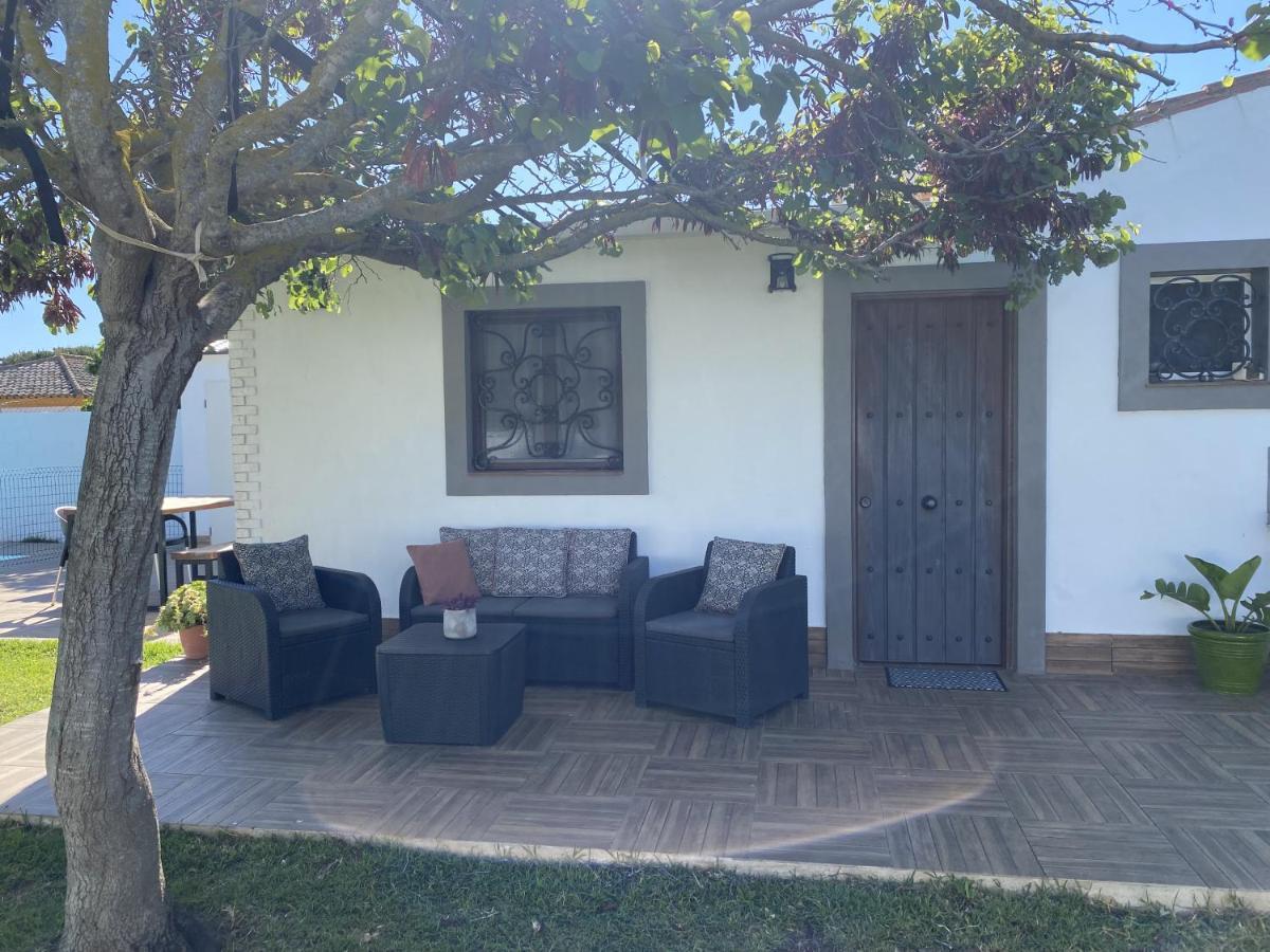 Sumatra Villa Chiclana de la Frontera Luaran gambar