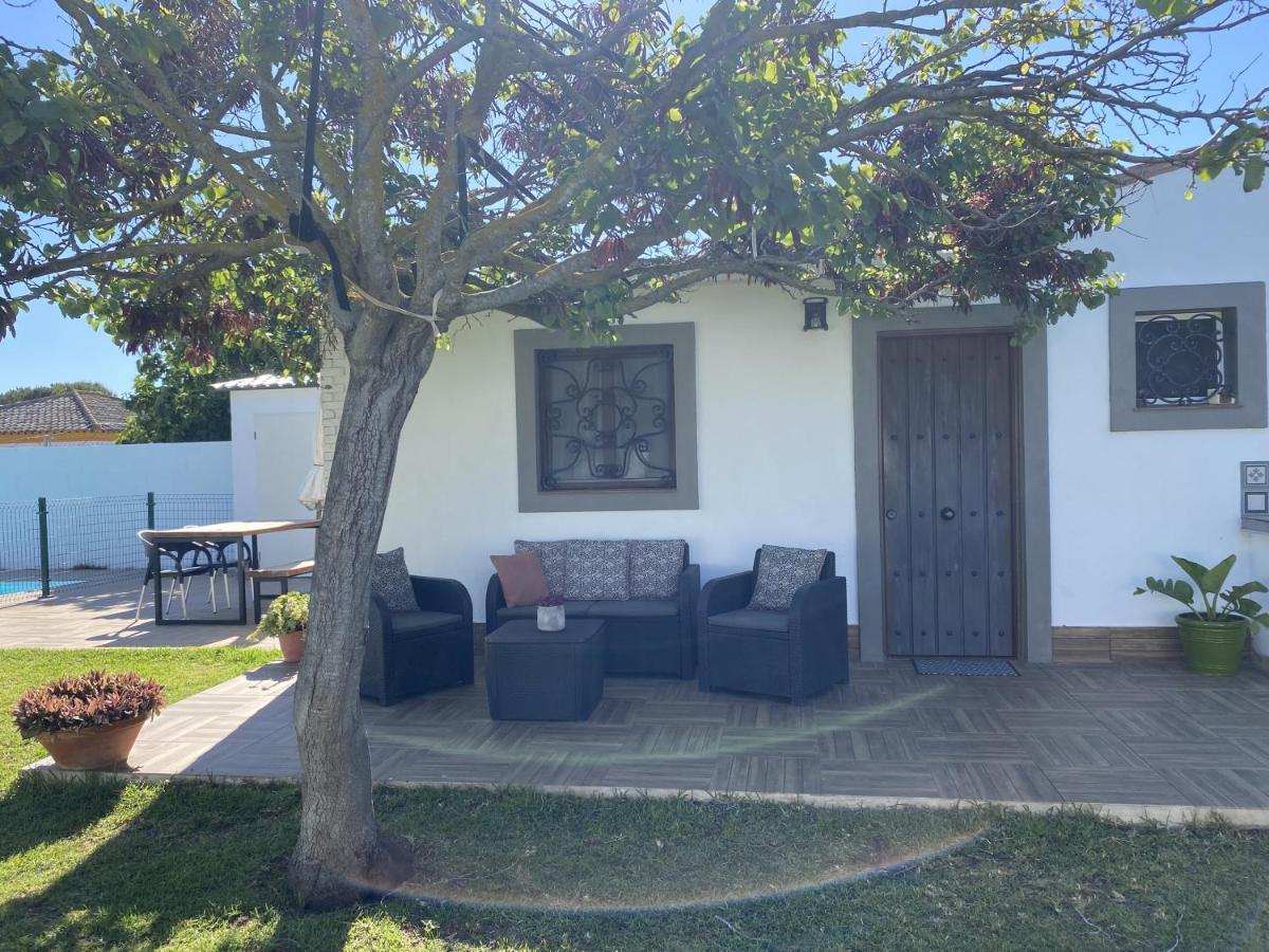 Sumatra Villa Chiclana de la Frontera Luaran gambar